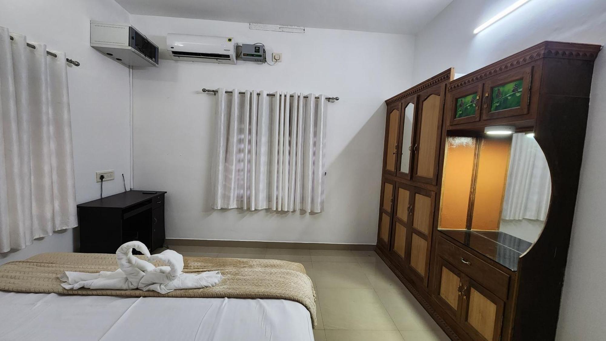 Ebs Villa Nedumbassery