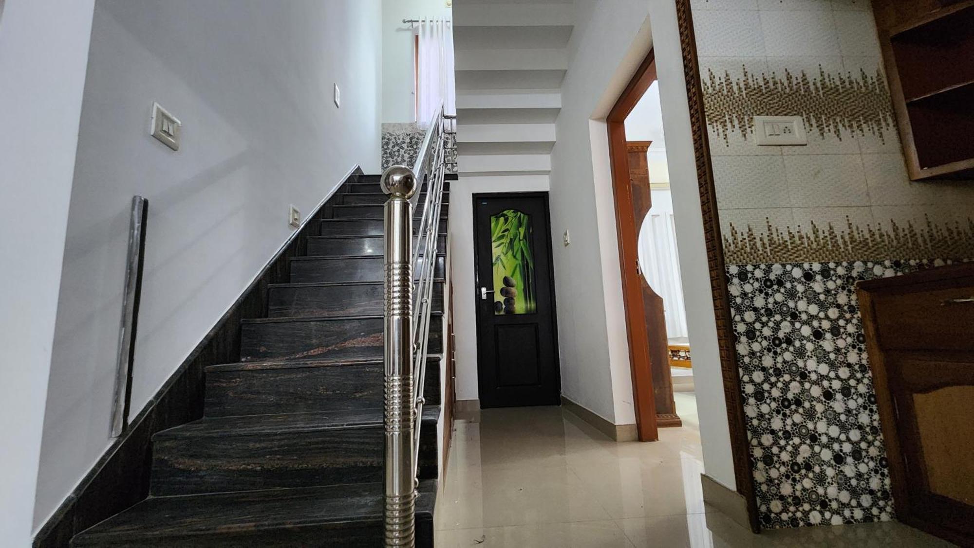 Villa Ebs Nedumbassery